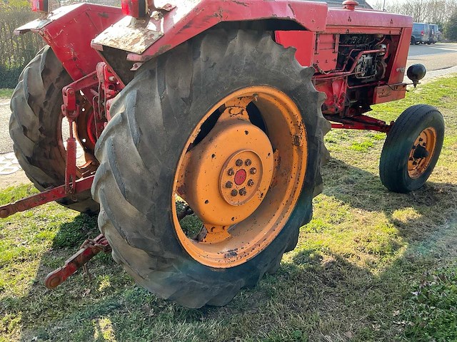 Hanomag granit 501e tweewielaangedreven landbouwtractor - afbeelding 2 van  16