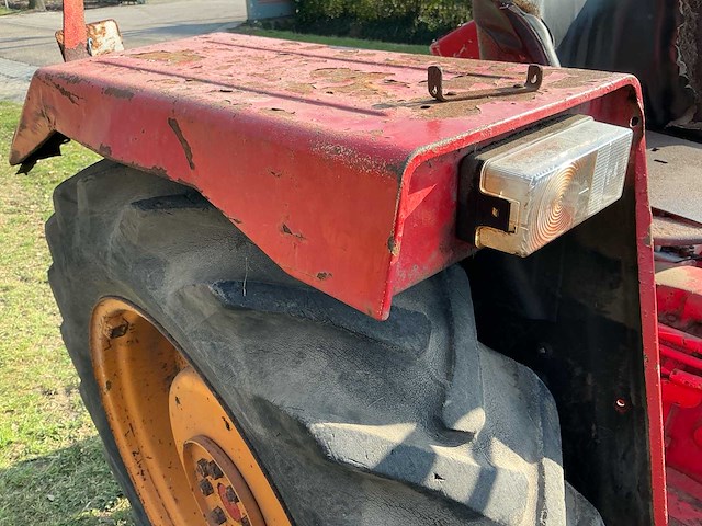 Hanomag granit 501e tweewielaangedreven landbouwtractor - afbeelding 8 van  16