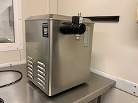 Hans kraft rvs slagroommachine - afbeelding 6 van  8