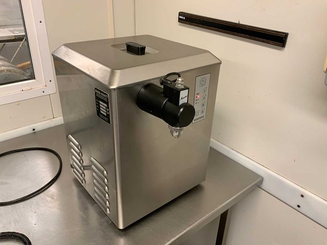Hans kraft rvs slagroommachine - afbeelding 7 van  8