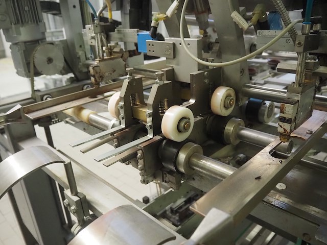 Hans paal kg maschinenbau gmbh & co - afbeelding 21 van  51