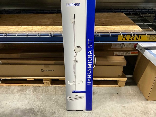 Hansa micra douchekraan met glijstang en handdouche - afbeelding 1 van  6