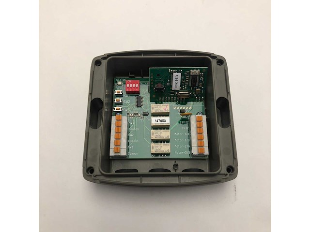 Hanse 675 / moody 40ds day/night controller - tbf3362 - afbeelding 5 van  5