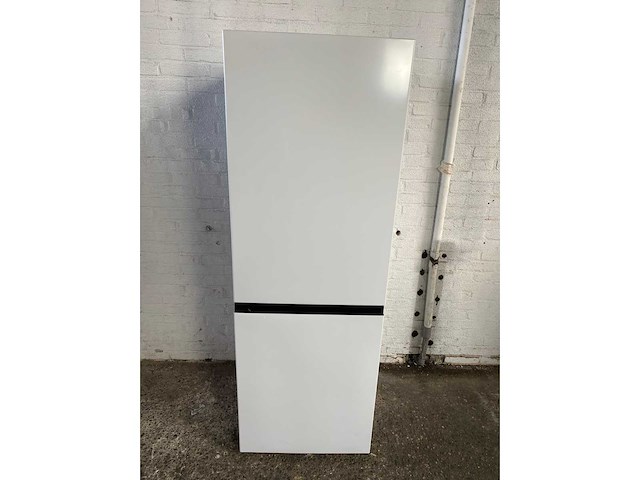 Hanseatic hkgk16155cbi koel-vriescombinatie vrijstaand 161 cm zwart – 230 l - afbeelding 1 van  5