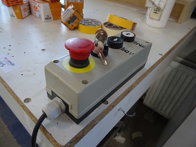 Hanselifter - hiw2.0eu-02 - schaarheftafel - afbeelding 4 van  5