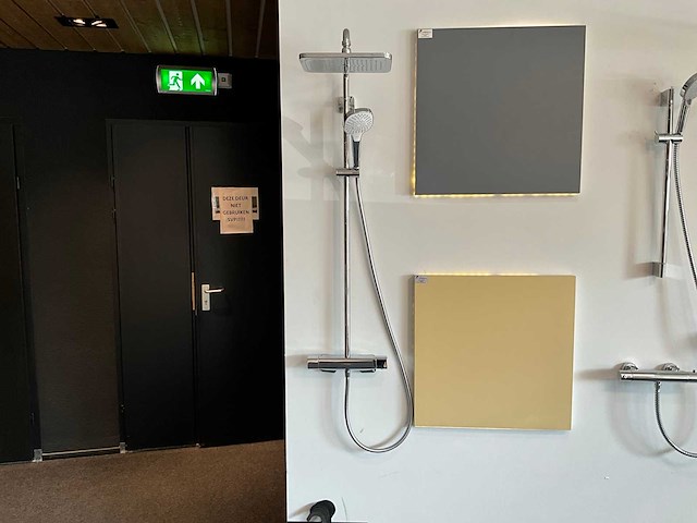 Hansgrohe - croma e - regendouche - afbeelding 1 van  7