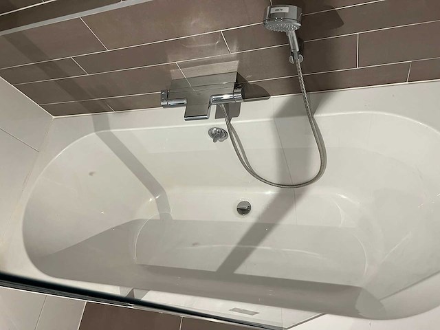 Hansgrohe - zitbad 180 x 80 cm - afbeelding 2 van  7