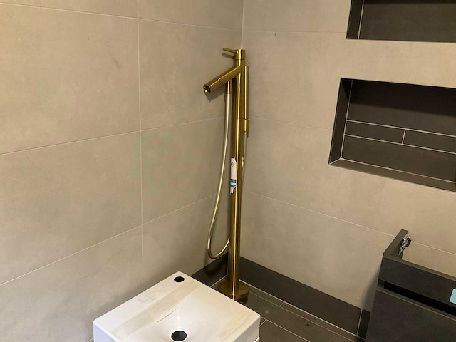 Hansgrohe axor starck vrijstaande badkraan geborsteld messing - afbeelding 4 van  9