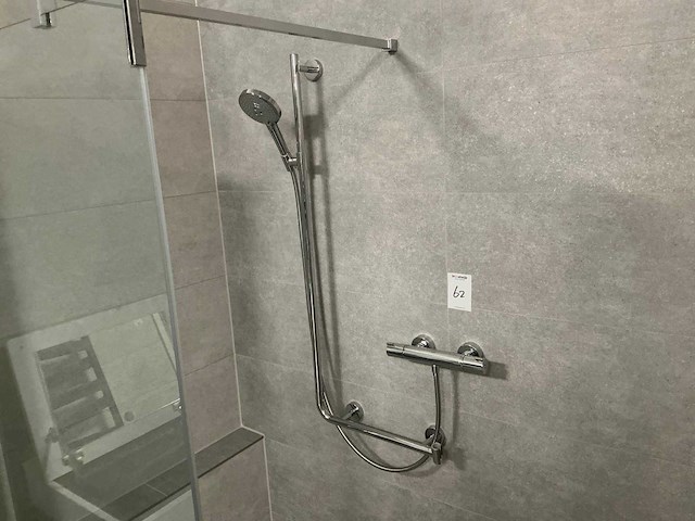 Hansgröhe ecostat doucheset met beugel en extra douche houder - afbeelding 4 van  4