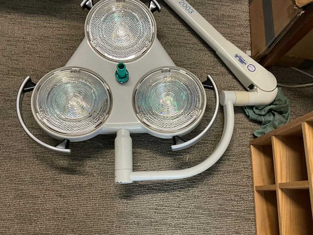 Hanualux 2003 operatielamp (3x) - afbeelding 4 van  6