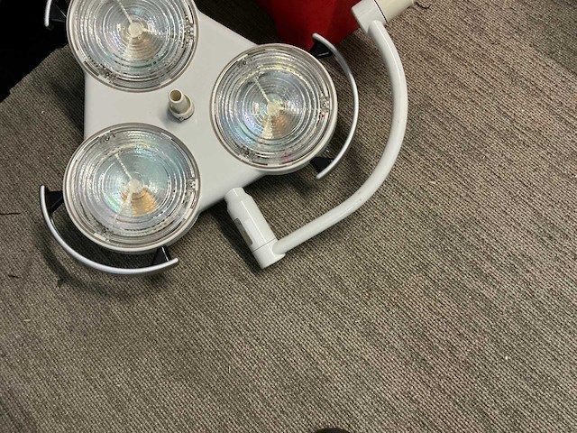 Hanualux 2003 operatielamp (3x) - afbeelding 6 van  6