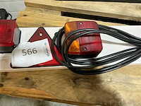 Hapert aanhangwagenverlichting - afbeelding 3 van  4