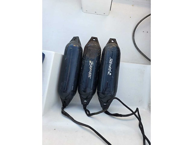 Happy 435 - consoleboot en visboot incl. honda 5 pk 4 takt buitenboordmotor - afbeelding 23 van  33