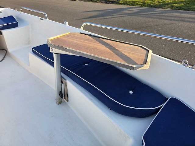 Happy 435 - consoleboot en visboot incl. honda 5 pk 4 takt buitenboordmotor - afbeelding 27 van  33