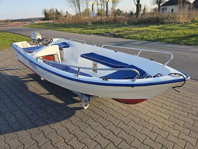 Happy 435 - consoleboot en visboot incl. honda 5 pk 4 takt buitenboordmotor - afbeelding 8 van  33