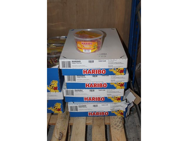Happy peaches haribo in 4 overdozen met 6 emmers a 150 stuks. tht 8-2026. - afbeelding 2 van  2