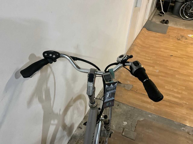 Harbin elektrische fiets - afbeelding 8 van  11