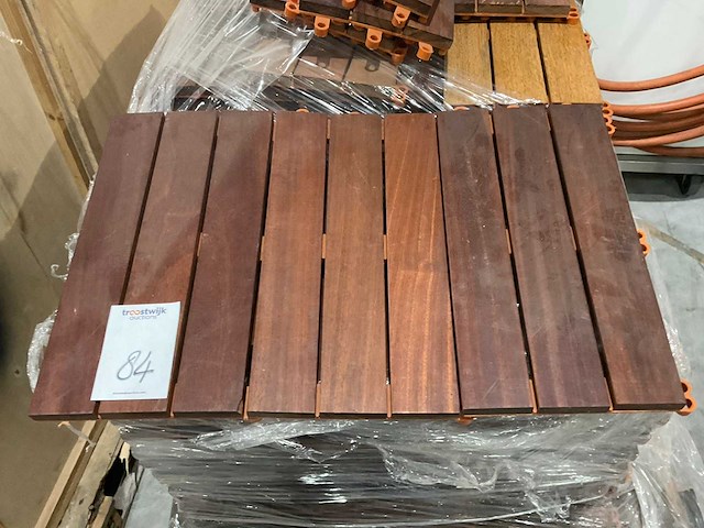 Hard houten vloer - afbeelding 1 van  1