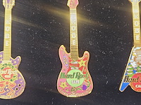 Hard rock café kobe broche set - christmas special - afbeelding 4 van  9
