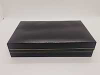 Hard rock café kobe broche set - christmas special - afbeelding 9 van  9