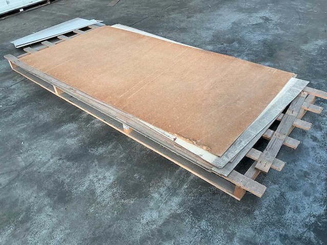 Hardboard fineerhout (10x) - afbeelding 1 van  3