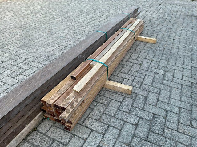 Hardhout balken en afwerklatten - afbeelding 5 van  7