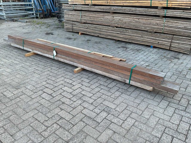 Hardhout balken en afwerklatten - afbeelding 1 van  7