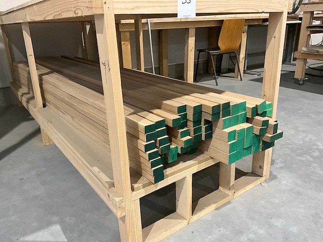 Hardhout balken/latten - afbeelding 1 van  4