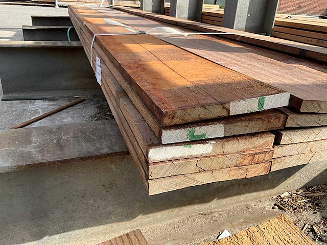 Hardhout beschoeiing plank 4000x20x200 mm (19x) - afbeelding 4 van  5