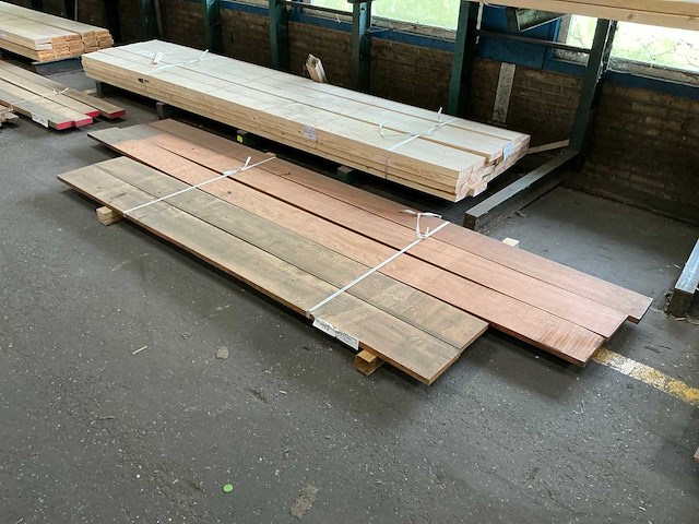 Hardhout geschaafd 25x200 mm (5x) - afbeelding 1 van  7