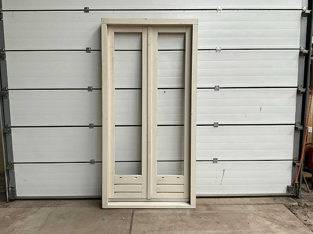 Hardhout kozijn met openslaande deuren (3x) - afbeelding 1 van  4