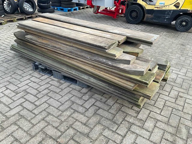 Hardhout planken (30x) - afbeelding 1 van  4