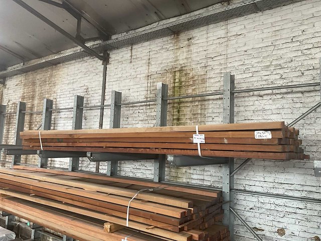 Hardhout regels 44x90x3350 mm (60x) - afbeelding 1 van  4