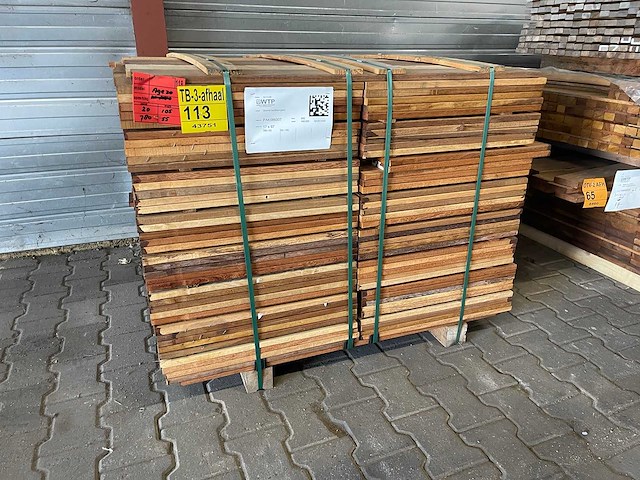 Hardhout tegelhout 550-1050x97x17mm (800x) - afbeelding 2 van  3