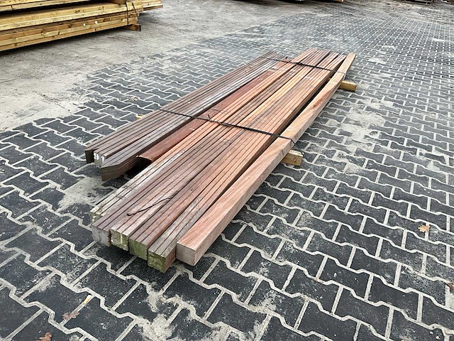 Hardhouten 8x8 cm palen (10x) - afbeelding 2 van  3