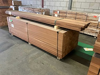 Hardhouten balk (156x)