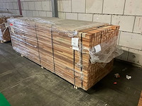 Hardhouten balk (240x)