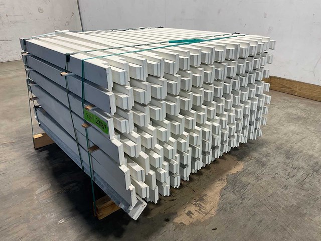 Hardhouten bovendorpel voor opdekdeuren 1030x70x65 mm (109x) - afbeelding 5 van  6
