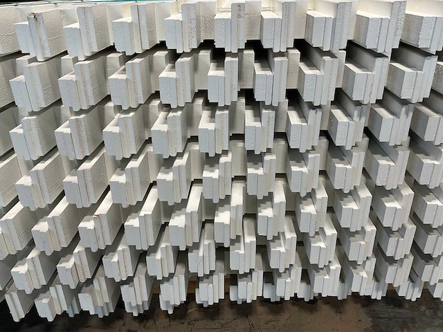 Hardhouten bovendorpel voor opdekdeuren 1030x70x65 mm (109x) - afbeelding 6 van  6