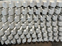 Hardhouten bovendorpel voor opdekdeuren 1030x70x65 mm (109x) - afbeelding 6 van  6