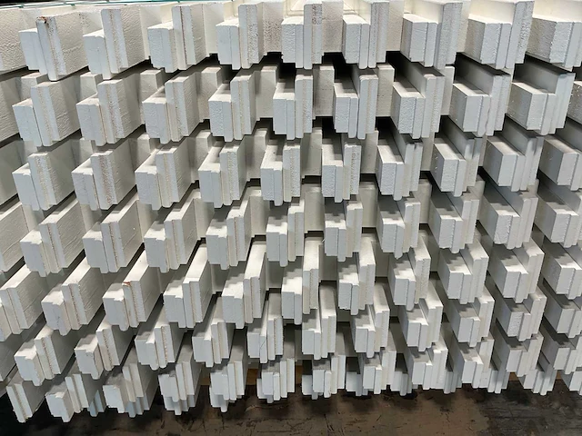 Hardhouten bovendorpel voor opdekdeuren 1030x70x65 mm (109x) - afbeelding 7 van  8