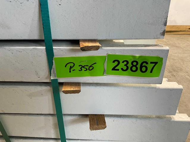 Hardhouten bovendorpel voor opdekdeuren 1030x70x65 mm (109x) - afbeelding 8 van  8