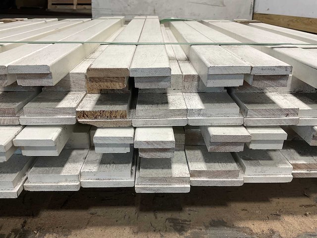 Hardhouten bovendorpel voor opdekdeuren 830x70x65 mm (28x) - afbeelding 6 van  7