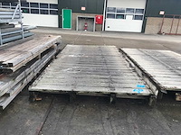 Hardhouten brugdekdeel - afbeelding 2 van  3