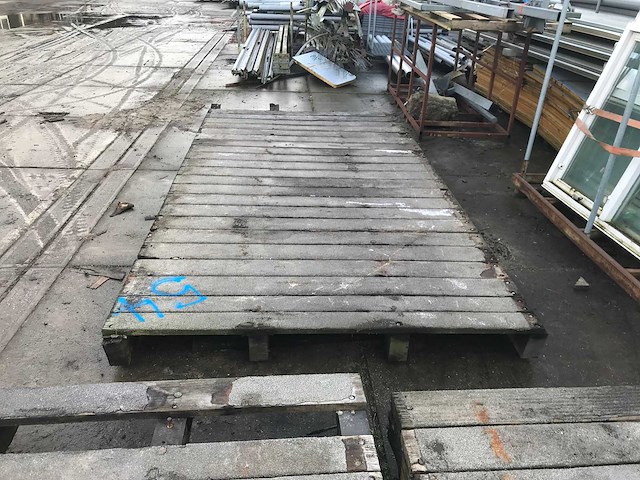 Hardhouten brugdekdeel - afbeelding 2 van  2