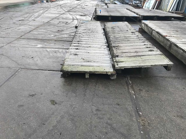 Hardhouten brugdekdeel - afbeelding 3 van  3