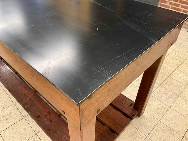 Hardhouten buffettafel - afbeelding 8 van  9