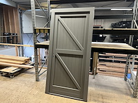 Hardhouten deurkozijn, grijs gegrond hillhout - afbeelding 3 van  5