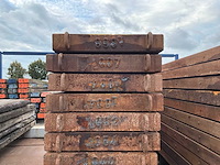 Hardhouten draglineschot met ijzerframe (11x) - afbeelding 3 van  5