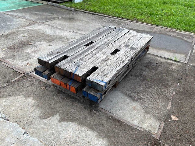 Hardhouten oprijschot (17x) - afbeelding 6 van  8